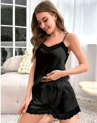 Mixopia Women Self Design Black Top & Shorts Set