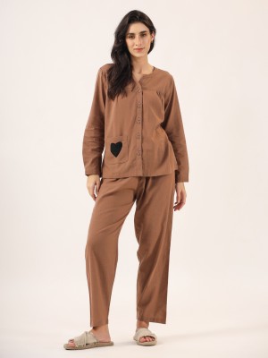 Sanskrutihomes Women Solid Brown Night Suit Set