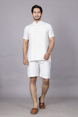 Ethzy Men Solid White Top & Shorts Set