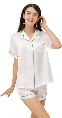 Vd hub Women Solid White Top & Shorts Set
