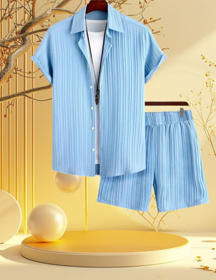 7starenterprise7 Men Solid Light Blue Night Suit Set