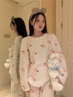FitIn OutFit Women Printed White Night Suit Set