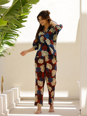 Sanskrutihomes Women Printed Multicolor Night Suit Set
