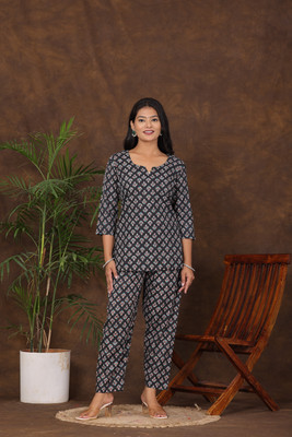 Rita Women Printed Black Night Suit Set