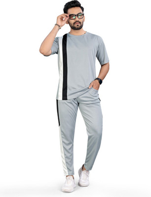NISPRUH Men Solid Grey Night Suit Set