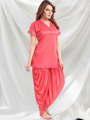 HouseOfCommon Women Solid Pink Night Suit Set