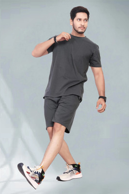 DivRa Clothing Men Solid Grey Top & Shorts Set