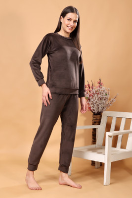 MADFROG Women Solid Brown Night Suit Set