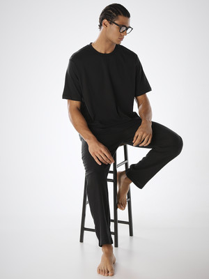 JACK & JONES Men Solid Black Top & Pyjama Set