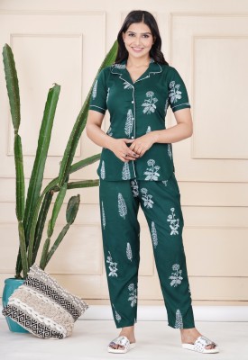 08GENCYCOLLECTION Women Printed Green Night Suit Set