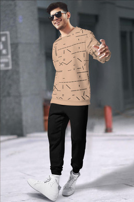 TRIPR Men Printed Beige, Black Night Suit Set