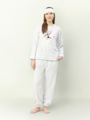 LILL Women Applique White Top & Pyjama Set