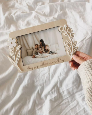 CRAFTY MARVELS Acrylic Table Photo Frame(Beige, 1 Photo(s), 15cmX10cm)