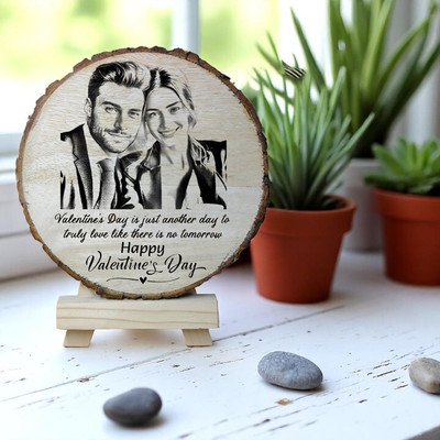 DVMART Wood Table Photo Frame(Brown, 1 Photo(s), Valentine Gift Idea – Mango Wood Frame for Couples & Loved Ones (Size 8.5))
