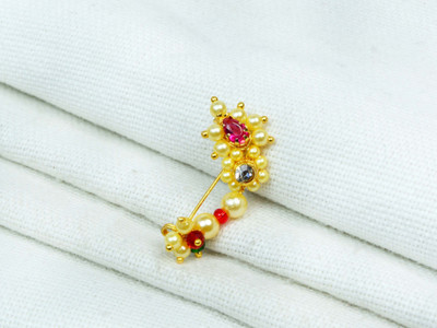 SHI Jewellery Cubic Zirconia Gold-plated Plated Mother of Pearl Nathiya