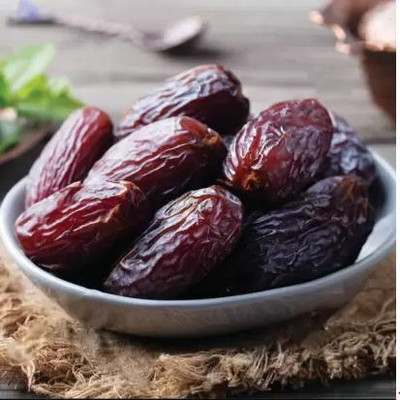 INDIAN MANWAR Dates Kalmi Khajoor 1 kg Wet Dates(1 x 1 kg)