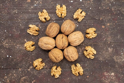 ZION Walnut Akhrot with inShell akhrot walnut dry fruit Walnuts(1 x 1 kg)