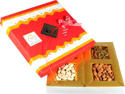 AESTHETIC HUB GIFT BOX ALMOND,CASHEW,PISTA&RAISINS Almonds, Cashews, Pistachios, Raisins(4 x 75 g)