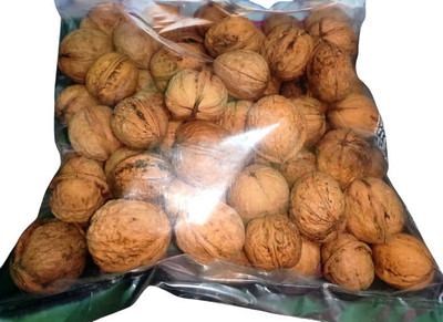 ZION Kashmiri Walnuts Akhrot 1kg yummy Paper Shell Akhrot ,dryfruits Walnuts(1 x 1 kg)