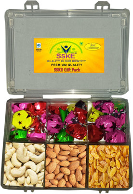 SSKE Gift Pack (Chocolate 15 Pcs / Mixed Dry Fruits 250g) Assorted Seeds & Nuts(1 x 500 g)