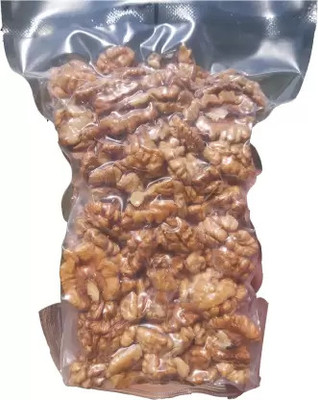 pyramid traders 500 Grams Kashmiri Walnut Kernels Brown Without Shell (Akrot Giri) Walnuts(1 x 500 g)