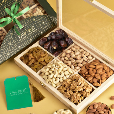 HyperFoods Eid Gift Hamper Assorted Dry Fruits Assorted Nuts(1 x 820 g)