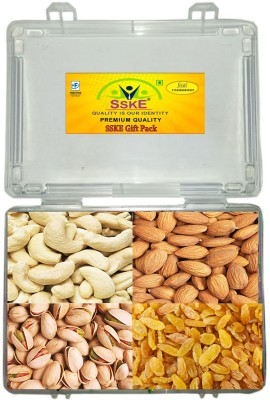 SSKE Royal & Traditional Gift Pack 500 g (Cashew/Almond/Pista/Yellow Raisins) Almonds, Cashews, Raisins, Pistachios(500 g)
