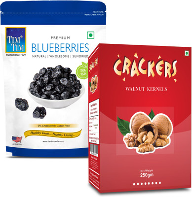 Tim Tim Combo of Premium Blueberries and Crackers walnut Kernels I Natural & Healthy Blueberry, Walnuts(2 x 250 g)