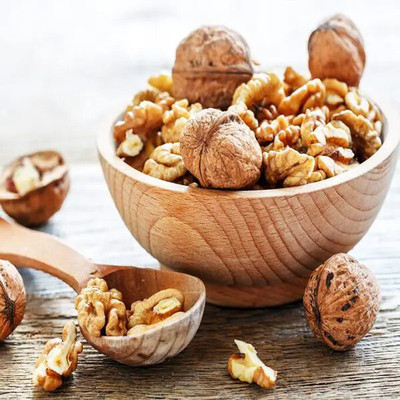 Dryma California Walnuts with Shell | Whole Inshell Walnuts | Sabut Akhrot 500 gm Walnuts(1 x 500 g)