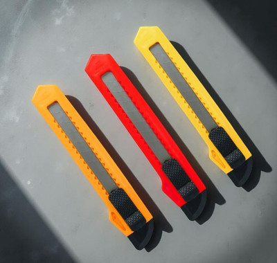 eshani Paper cutter Plastic Grip Hand-held Paper Cutter(Set Of 1, Multicolor)