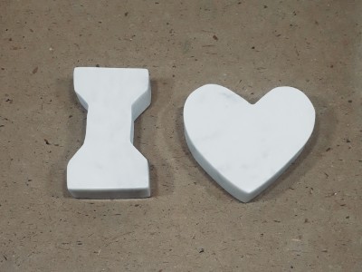 KRAFT CLOUDS Natural Marble/Stone Paper Weights  with Glossy look Heart & Brick Shape Handmade(Set Of 2, White)