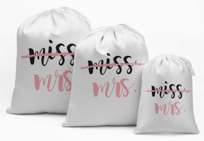 Darling Souvenir Printed Party Bag(White, Pack of 15)