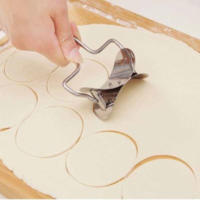 RBGIIT Steel Puri Cutter Roller With Handle Baking Tools Dough Circle Roller Cutter K1 Cookie Cutter