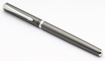 e-Globex World Hero Pen 70 Smooth Writing Pen, 360 Nib Ink Pen,Ideal for Students & Doctor Fountain Pen(Ink Color - Any Colour)