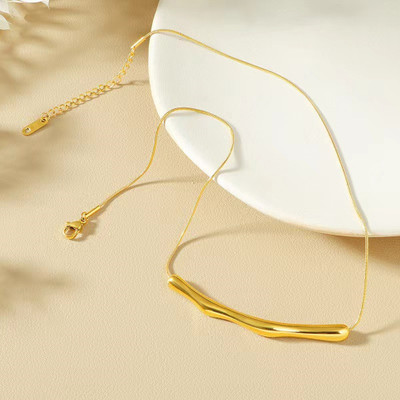 MYKI Elegant Gold Plated Wavy Bar Necklace For women & girls Gold-plated Stainless Steel Pendant