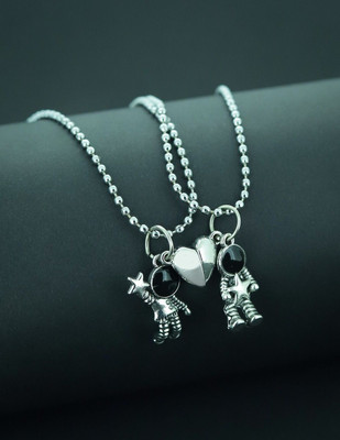 Inori Couple Heart Lockets | Magnet Attraction Lockets | Gifts For Him & Her Stainless Steel