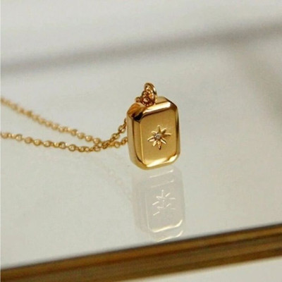 Unicorn Jewels Plata North Star Square Pendant Necklace Emma for Women & Girls Gold-plated Stainless Steel Pendant Set