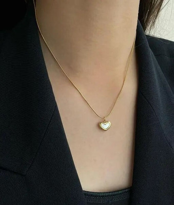 STYLE KRAFT LITTEL WHITE HEART PENDANT ANTITARNISH GOLD NECKLACE PENDANT FOR WOMEN 18 inch Gold-plated, Platinum Alloy, Stainless Steel Pendant Set