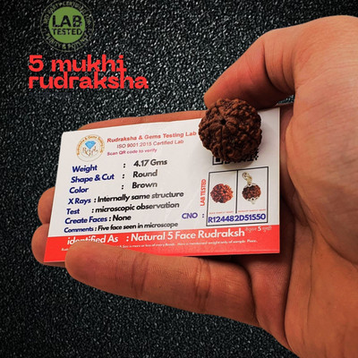 Regga Real Store Simple Elegant Versatile Everyday Pendant Locket for Men Women Beads Wood Pendant Set