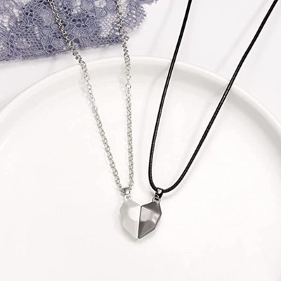 EndlessFashion F 684_RR chest guard slvr+blk Sterling Silver Stone Pendant Set