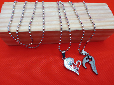 Teeragaj Silver Metal Pendant Set