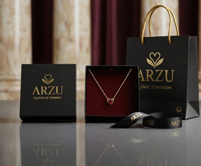 Arzu Eternal Love Heart Gold-plated Zircon Stainless Steel Pendant