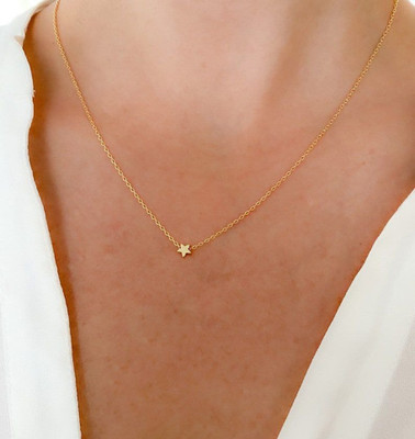 Vriva Jewels Elite Elegant Chain Pendent Necklace For women and Girls Gold-plated Alloy Pendant Set