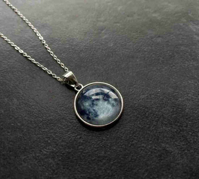 Floky Glow In The Dark Moon Necklace Pendant perfect gift Sterling Silver Stainless Steel Pendant