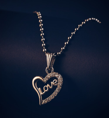 AK ART GALLERY Heart shape Pendant for Girl and Women Necklace Platinum Pendant Brass Metal Locket Set