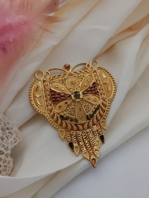 Manmit Enterprise New Fancy Pendant For Women Gold-plated Brass Pendant