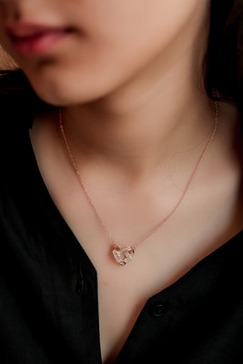 queralt Sweet Heart Necklace. Brass Brass Pendant Set