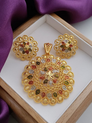 Yuktira Collection Brass Gold-plated Multicolor Jewellery Set(Pack of 1)