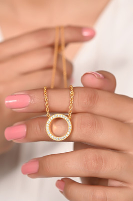 CLONEO Attractive Design Pendant with Chain Necklace Gold-plated Alloy