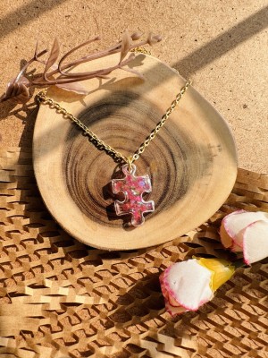 ReverseWheel ReverseWheel Pink Puzzle Resin Pendant with Golden Chain for women and girls Resin Pendant Set
